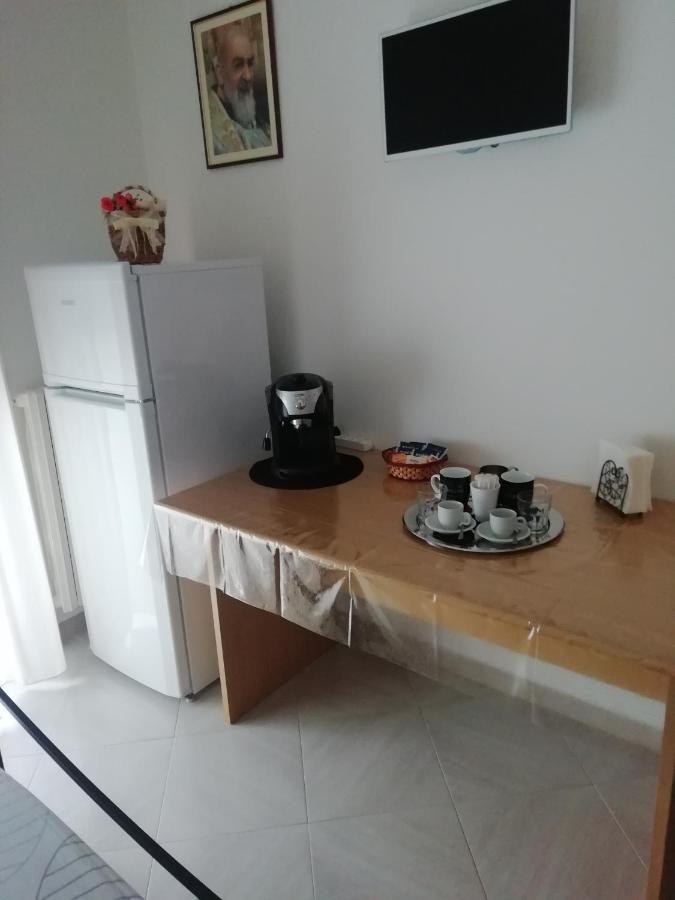 Da Luigi Locazioni Brevi Turistiche Bed and Breakfast Monopoli Buitenkant foto
